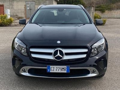 Mercedes GLA200