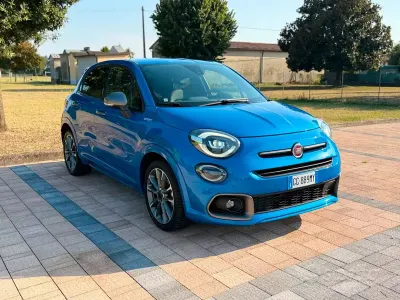 Usata Fiat 500X Club 95 CV (69 kW) 2021 Bluazzurro SUV