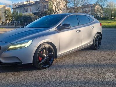 Usata Volvo V40 Business Edition 120 CV (88 kW) 2019 Berlina