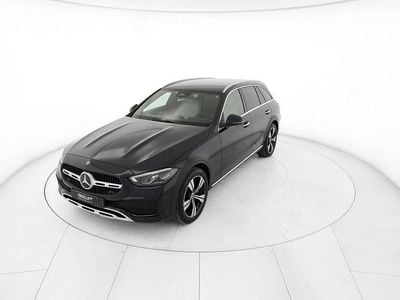 Usata Mercedes 220 Premium Plus 200 CV (147 kW) 2022 Blu cavansite Station wagon