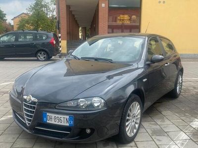 usata Alfa Romeo 147 BENZINA (EURO 4/FULL OPTIONAL)