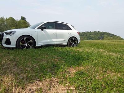 Usata Audi Q3 S-Line 150 CV (110 kW) 2019 Bianco SUV