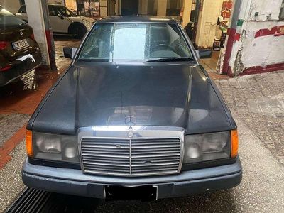 Usata Mercedes 200 136 CV (100 kW) 1987 Nero Coupé
