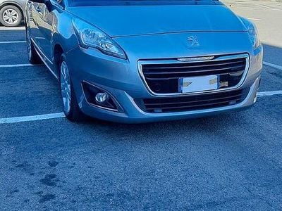 Usata Peugeot 5008 Allure 150 CV (110 kW) 2014 Grigio Monovolume