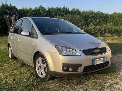 Begagnad Ford C-MAX 122 HK (89 kW) 2006 Minibuss