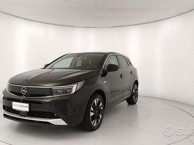 Usata Opel Grandland X Business Elegance 131 CV (96 kW) 2022 Nero SUV