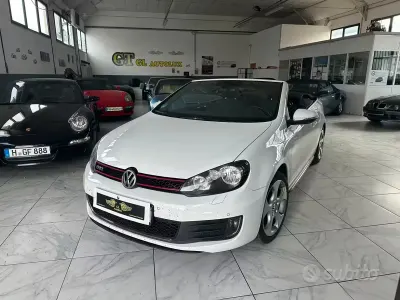 Begagnad VW Golf Cabriolet GTI 230 HK (169 kW) 2015 Vit Cab