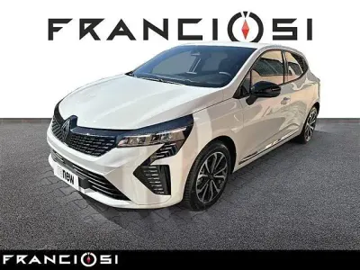 Nuova Renault Clio Techno 101 CV (74 kW) 2025 Bianco Utilitaria