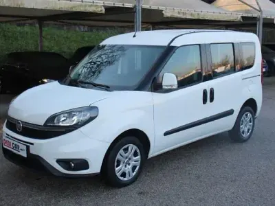 Usata Fiat Doblò 95 CV (69 kW) 2017 Bianco Monovolume