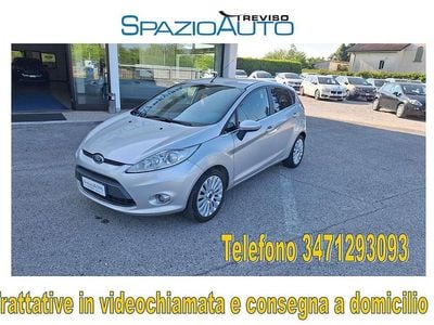 Usata Ford Fiesta Titanium 82 CV (60 kW) 2009 Argento Berlina