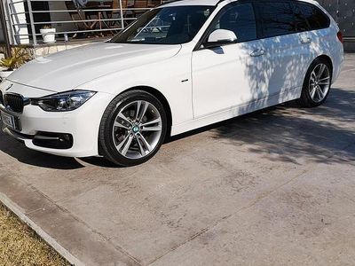 Usata BMW 318 Sport Line 143 CV (105 kW) 2014 Bianco Station wagon