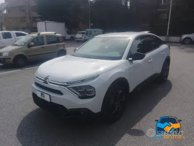 Begagnad Citroën C4 Shine 131 HK (96 kW) 2024 Vit SUV