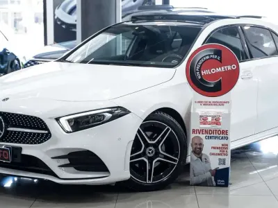 Usata Mercedes A180 Premium Plus 116 CV (85 kW) 2019 Bianco perlato mettallizzato Berlina
