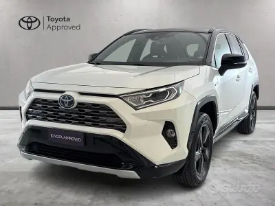 Usata Toyota RAV4 Hybrid Style 178 CV (130 kW) 2019 Bianco SUV