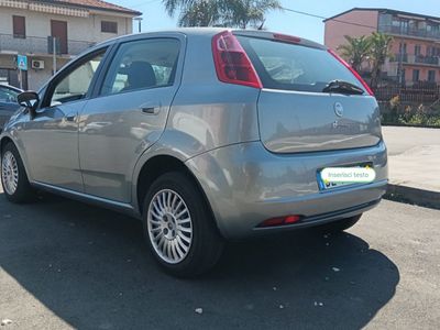 Usata Fiat Grande Punto 60 CV (44 kW) 2009 Grigio Utilitaria