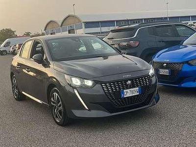 Usata Peugeot 208 Allure 75 CV (55 kW) 2023 Utilitaria
