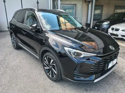 Usata MG ZS Luxury 102 CV (75 kW) 2025 Nero SUV