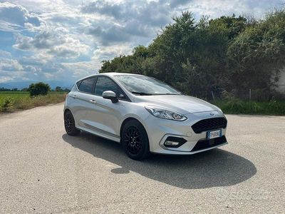 Usata 2018 Ford Fiesta ST-Line Berlina | 13.200 € (Molto cara)