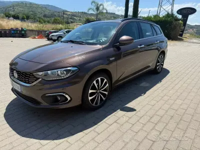 Usata Fiat Tipo S 120 CV (88 kW) 2019 Marrone Berlina
