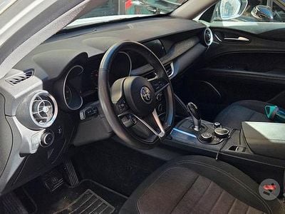 Usata Alfa Romeo Stelvio 160 CV (117 kW) 2019 Bianco SUV