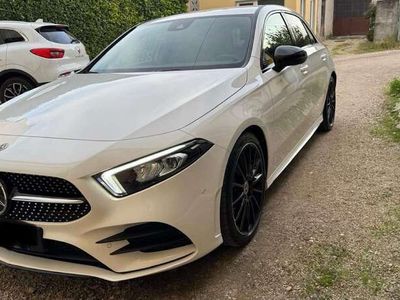 Mercedes CLA200