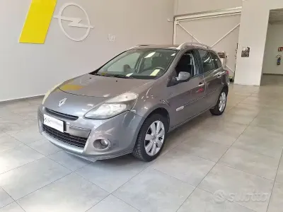 Usata Renault Clio Dynamique 101 CV (74 kW) 2009 Grigio Station wagon