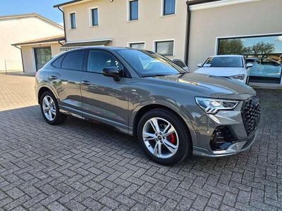 Usata Audi Q3 Sportback S-Line 150 CV (110 kW) 2023 Grigio met SUV