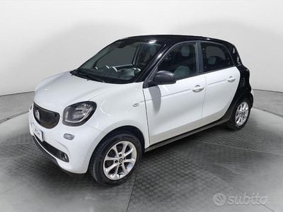 Usata Smart ForFour Passion 71 CV (52 kW) 2019 Bianco Utilitaria