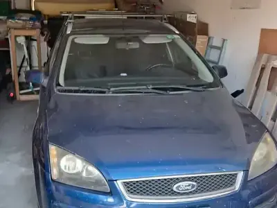Usata Ford Focus 90 CV (66 kW) 2007 Bluazzurro Station wagon