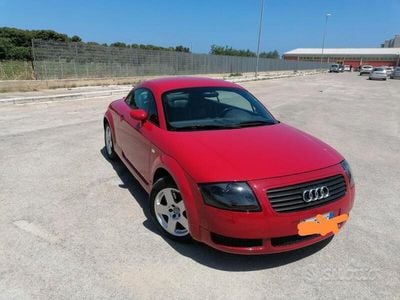 Usata Audi TT 179 CV (131 kW) 2002 Rosso Coupé