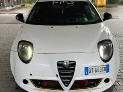 Usata Alfa Romeo MiTo Quadrifoglio 155 CV (114 kW) 2008 Bianco Utilitaria