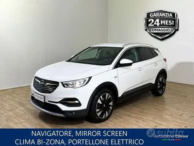 Usata Opel Grandland X Innovation 120 CV (88 kW) 2018 Bianco SUV