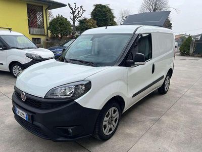 Usata Fiat Doblò 105 CV (77 kW) 2020 Bianco Monovolume