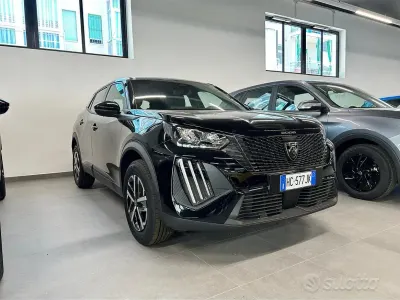 Nuova Peugeot 2008 Style 101 CV (74 kW) 2026 Nero SUV