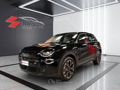 Usata Fiat 600 La Prima 110 CV (80 kW) 2025 Nero SUV
