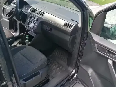 Begagnad VW Caddy 110 HK (80 kW) 2015 Blå Minibuss
