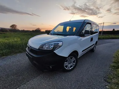 Usata Fiat Doblò 95 CV (69 kW) 2017 Bianco Monovolume