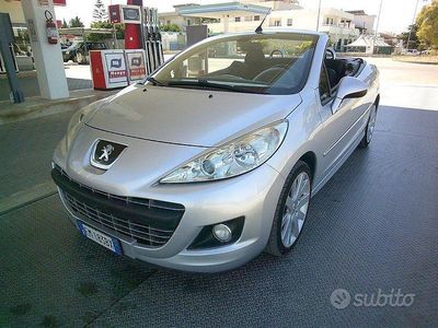 Usata Peugeot 207 CC Allure 112 CV (82 kW) 2012 Argento Cabrio