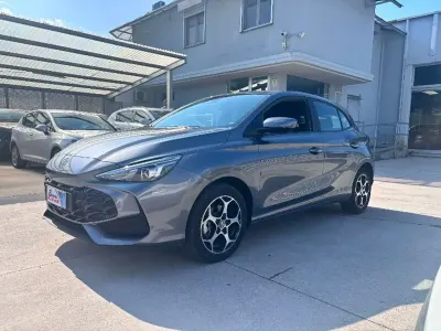 Usata MG MG3 Comfort 194 CV (142 kW) 2024 Grigio Utilitaria