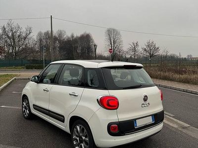Begagnad Fiat 500L Pop 95 HK (69 kW) 2014 Vit Minibuss