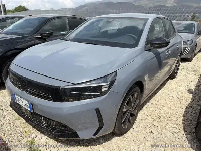Usata Opel Corsa 101 CV (74 kW) 2025 Gray Utilitaria