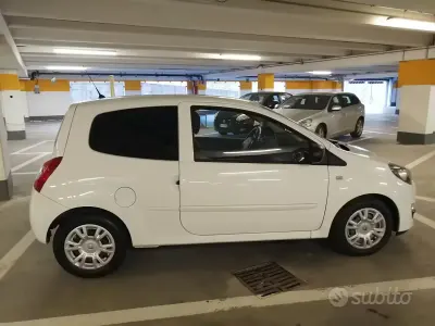 Usata Renault Twingo 75 CV (55 kW) 2012 Bianco Utilitaria