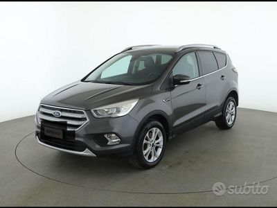 Usata Ford Kuga 120 CV (88 kW) 2018 Nero SUV