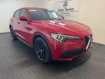 Usata Alfa Romeo Stelvio Sprint 190 CV (139 kW) 2021 Rosso SUV