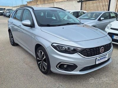 Usata Fiat Tipo Lounge 119 CV (87 kW) 2020 Grigio Berlina