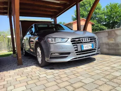 Usata Audi A3 Business 110 CV (80 kW) 2015 Grigio Station wagon