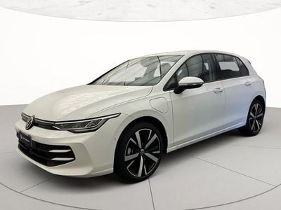 Usata VW Golf VIII Edition 204 CV (150 kW) 2025 Pure white Berlina