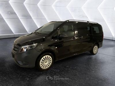 Nero Usata 2022 Mercedes Vito Furgone | 39.000 € (Molto cara)