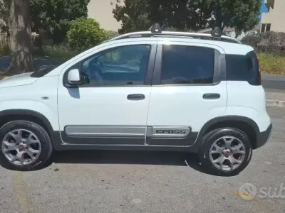 Usata Fiat Panda Cross Cross 95 CV (69 kW) 2016 Bianco Utilitaria