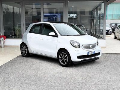 Bianco Usata 2016 Smart ForFour Utilitaria | 9700 € (Ottimo prezzo)